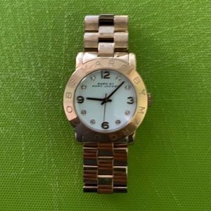 Marc Jacobs rose gold watch